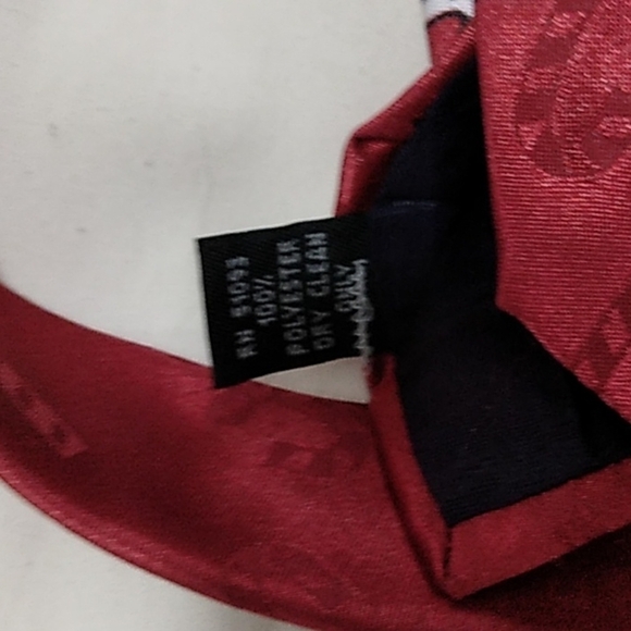 Hallmark & Requirement men' Christmas ties - Picture 7 of 7